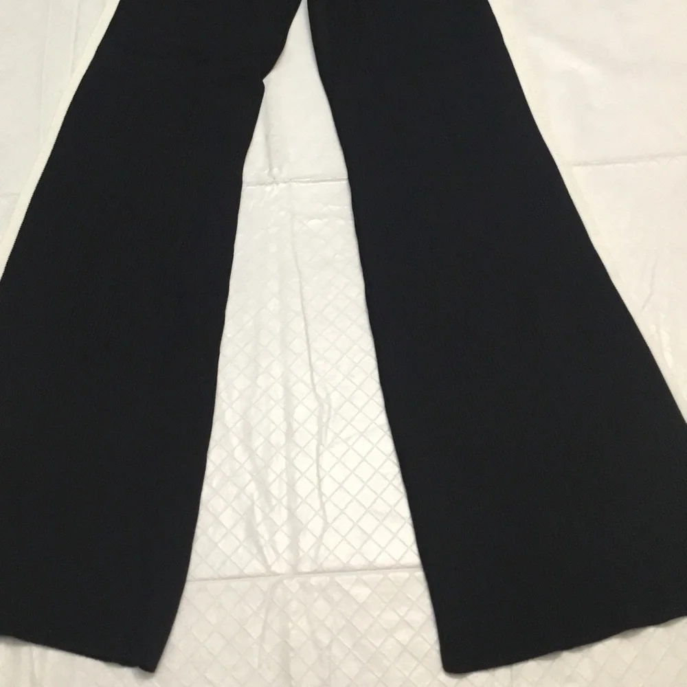 House of Harlow 1960 stylish wide